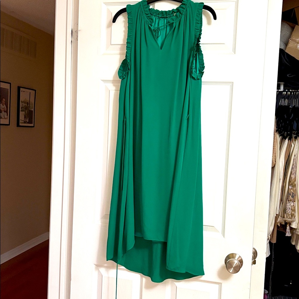 Elie Tahari Green Asymmetrical dress